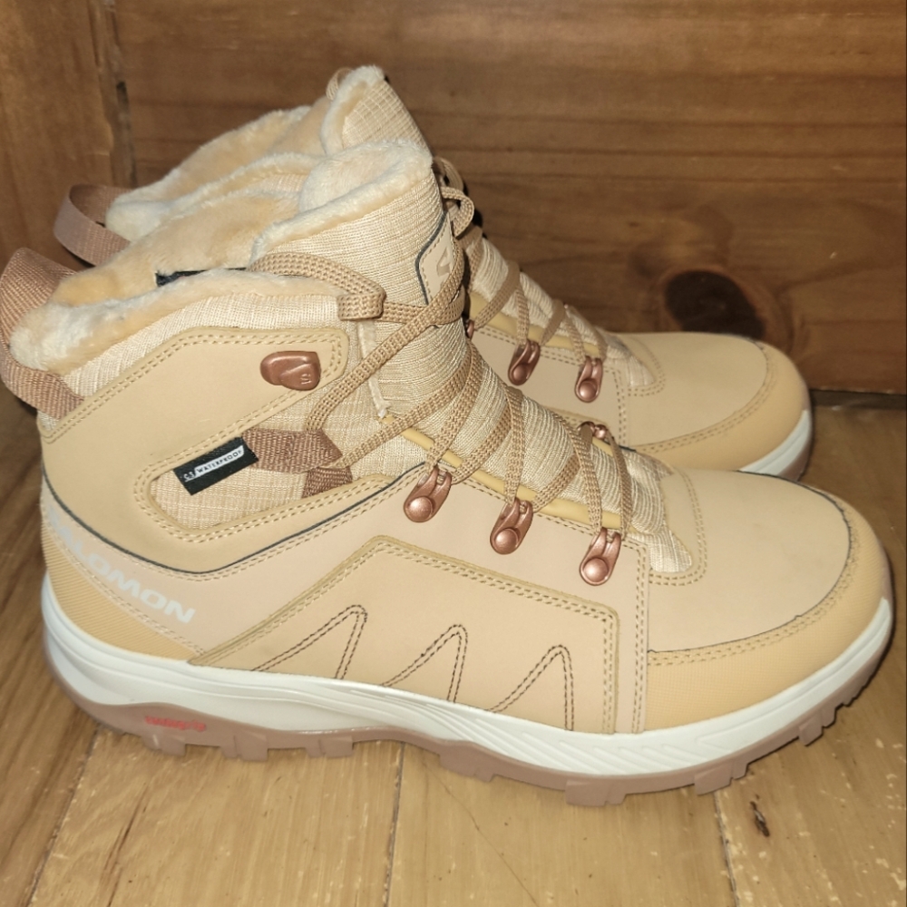 Salomon Outchill hiking  boots